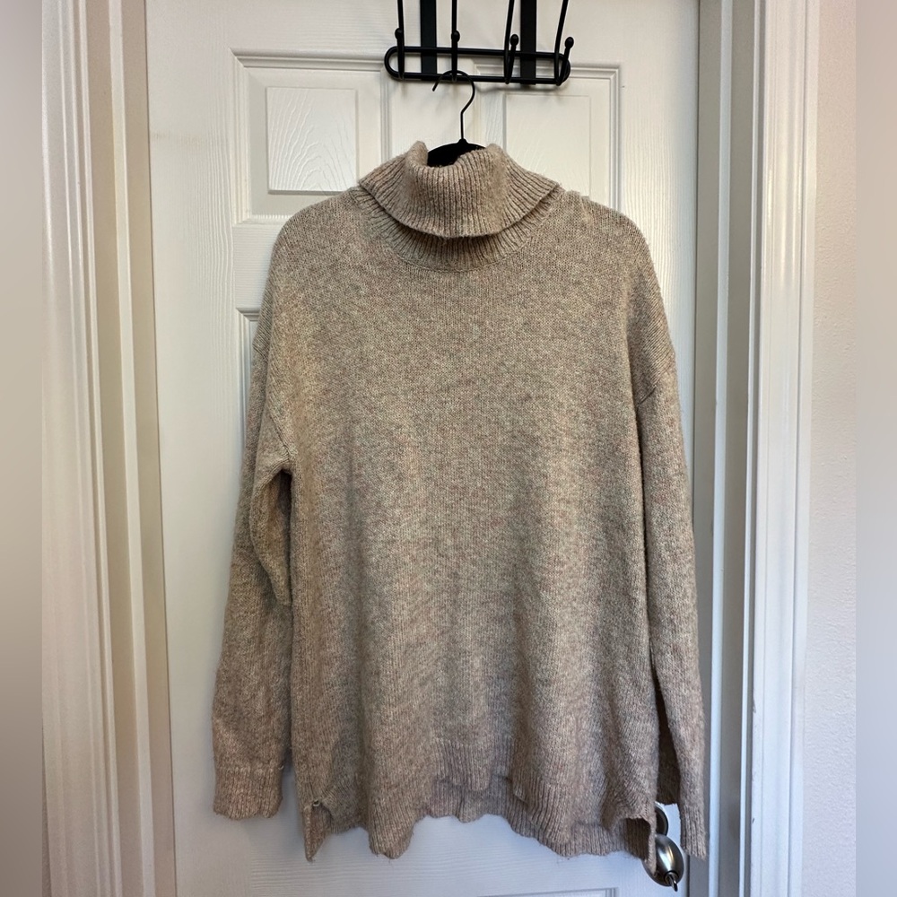 Retrology Women’s Turtle Neck Tan Cream Sweater Size XL Cowl Neck